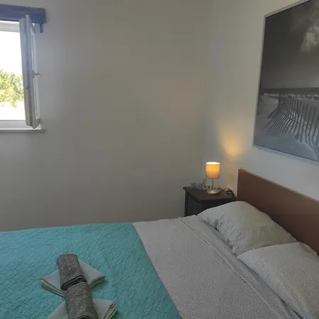 Bedrooms With Extra Facilities Near Pula מלון Marčana