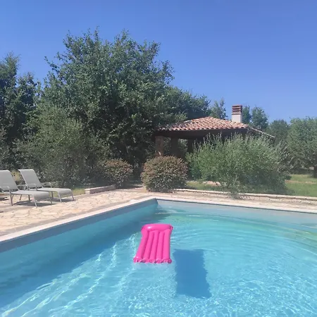 فندق Bedrooms With Extra Facilities Near Pula Marčana