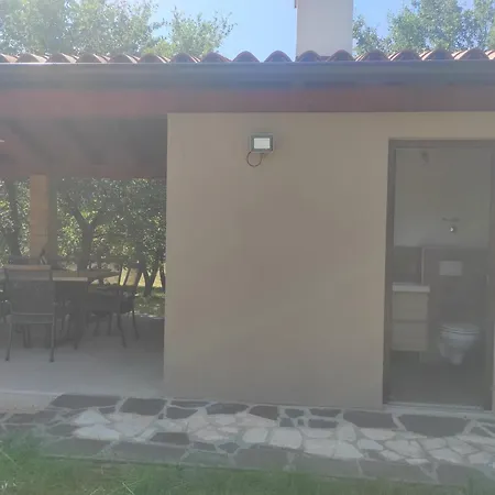 Bedrooms With Extra Facilities Near Pula *